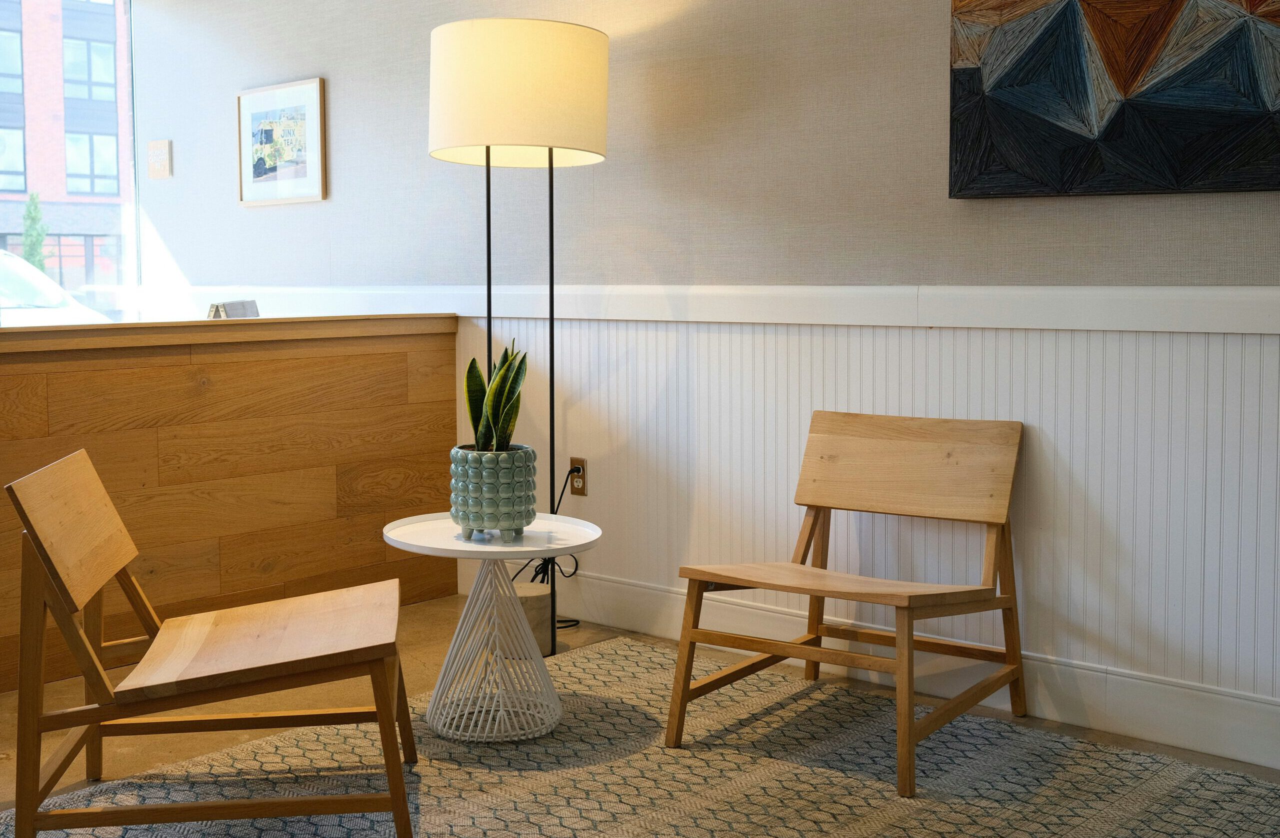 two chairs, contact, coaching